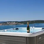 Oasis Vila *