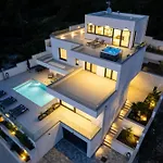 Oasis Vila *