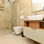 Oasis Vila Trogir