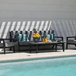 Oasis Vila *
