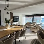 Oasis Vila Trogir