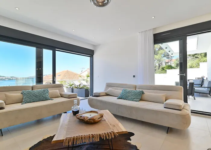 Oasis * トロギール